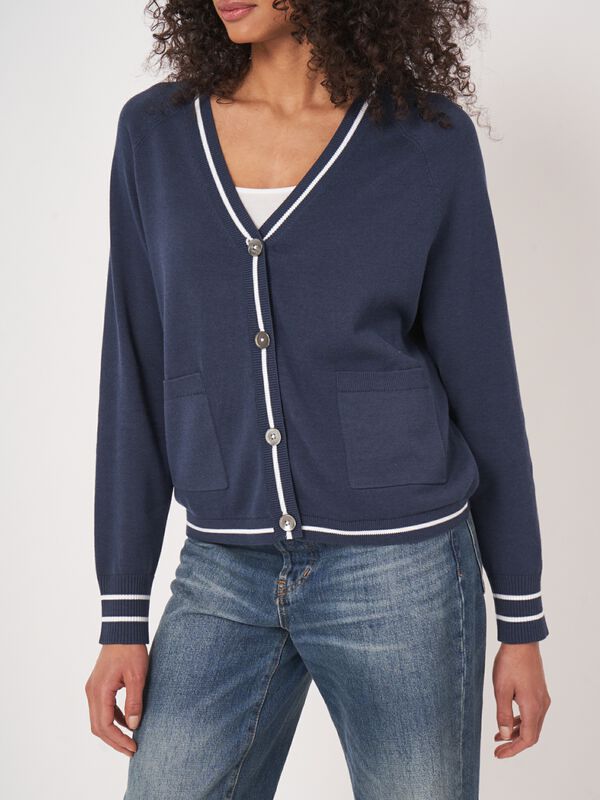 Cotton blend cardigan with pockets with stripe detail image number 4