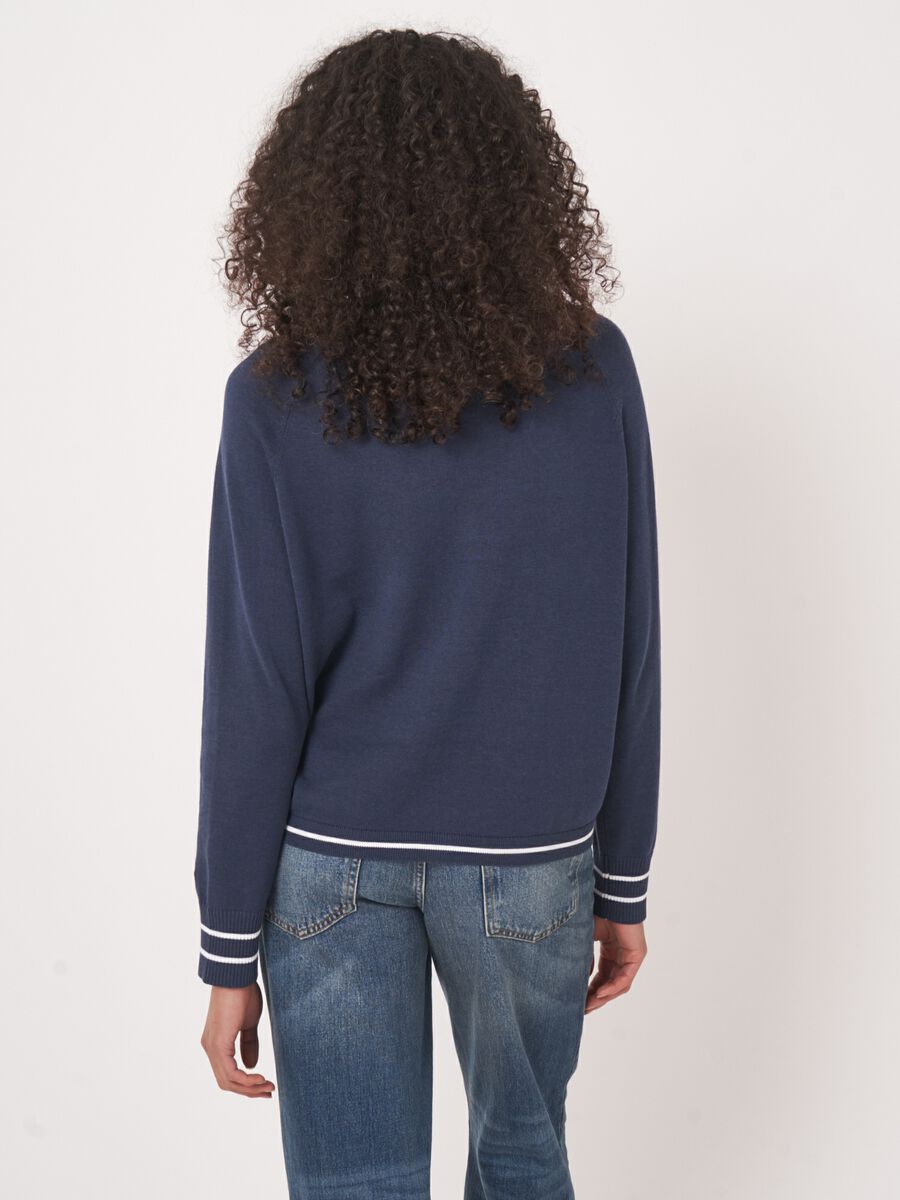 Cotton blend cardigan with pockets with stripe detail image number 5