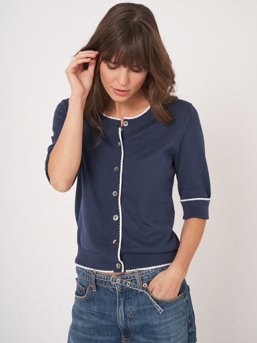 Vest met korte mouw en contrastnaden image number 0