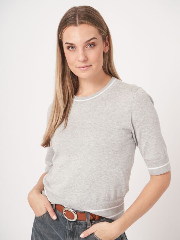 Kurzärmeliger Pullover mit Streifen-Detail aus Baumwollmischung  image number 4