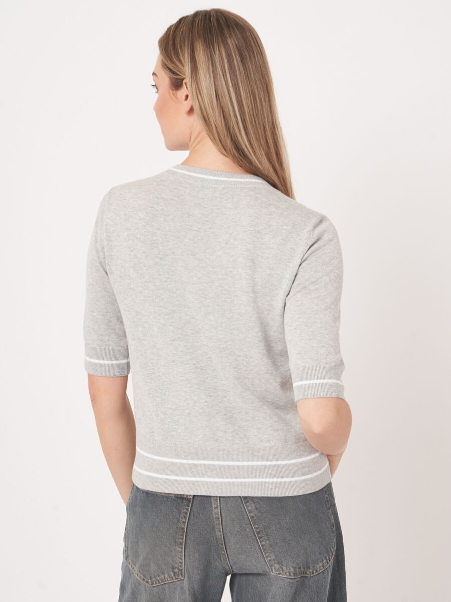 Kort mouw trui met strependetail in katoenmix image number 7