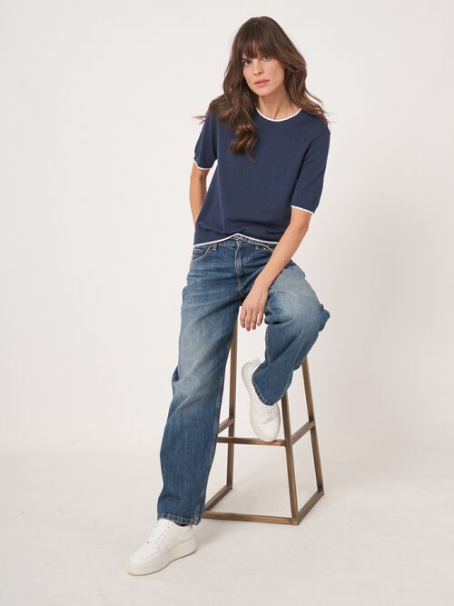 Trui met korte mouw en contrastnaden