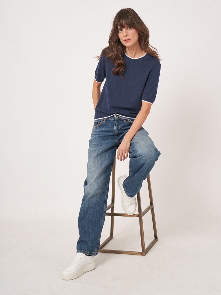Short sleeve sweater with contrast seams image number 0