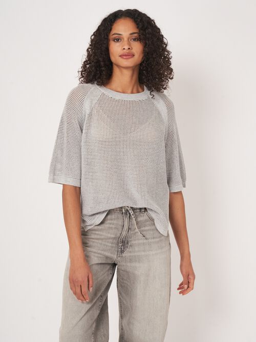 Pull ajouré avec larges manches courtes