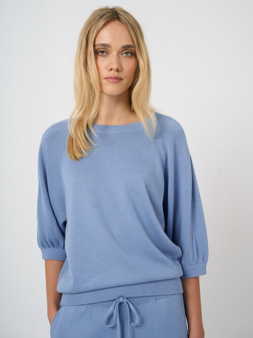 Fine-knit cotton-blend top with pleated sleeves