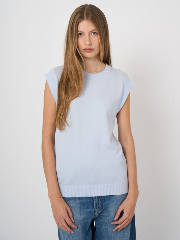 Pull sans manches en maille fine coton-viscose image number 1