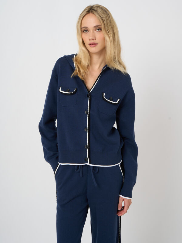 Cardigan mit Kapuze aus Baumwollmix mit Kontrastdetails image number 0