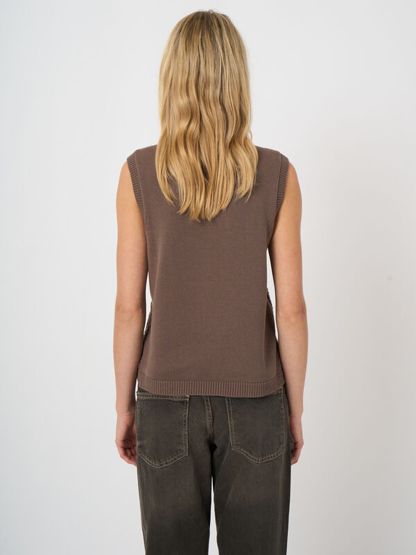 Pointelle knit cotton vest image number 4