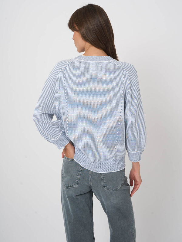 Cardigan ray&eacute; bicolore en coton image number 5