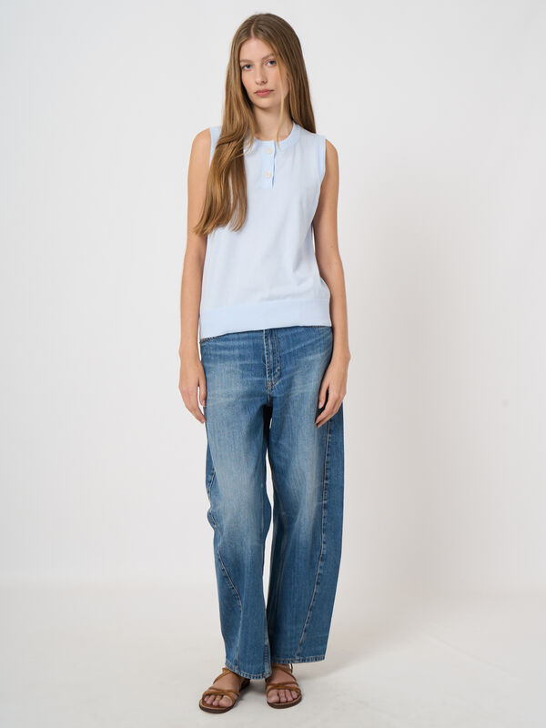 Superfine cotton sleeveless top image number 2