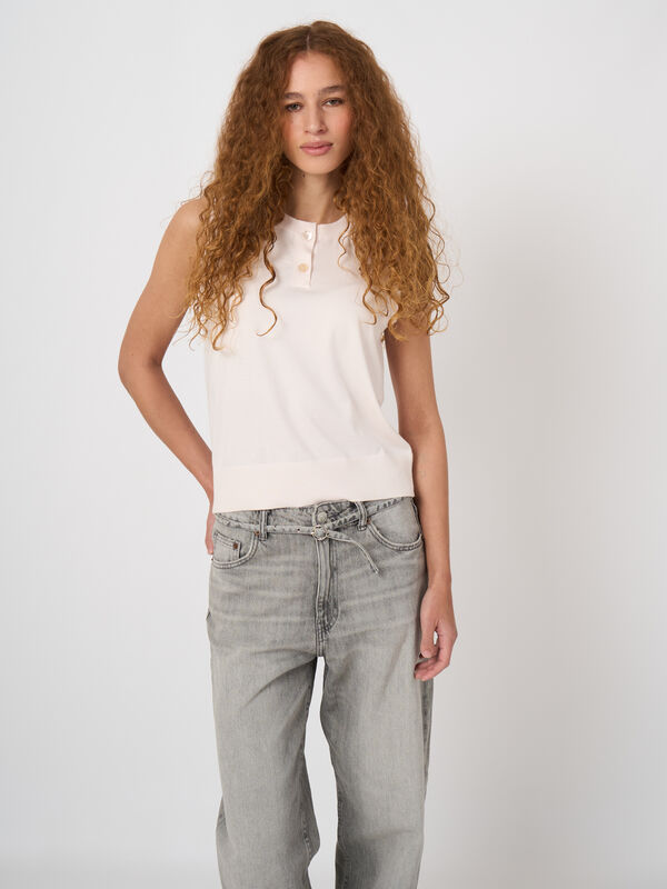 Superfine cotton sleeveless top image number 2