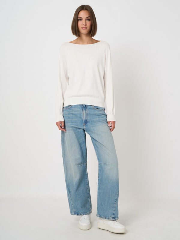 Superfine cotton boat neck sweater image number 3