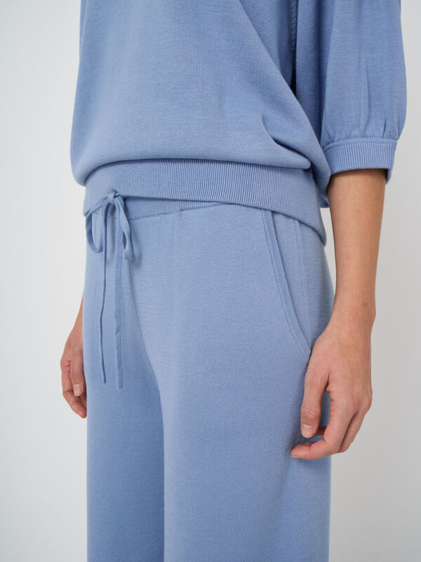 Pantalon large en maille fine, m&eacute;lange coton-viscose image number 1