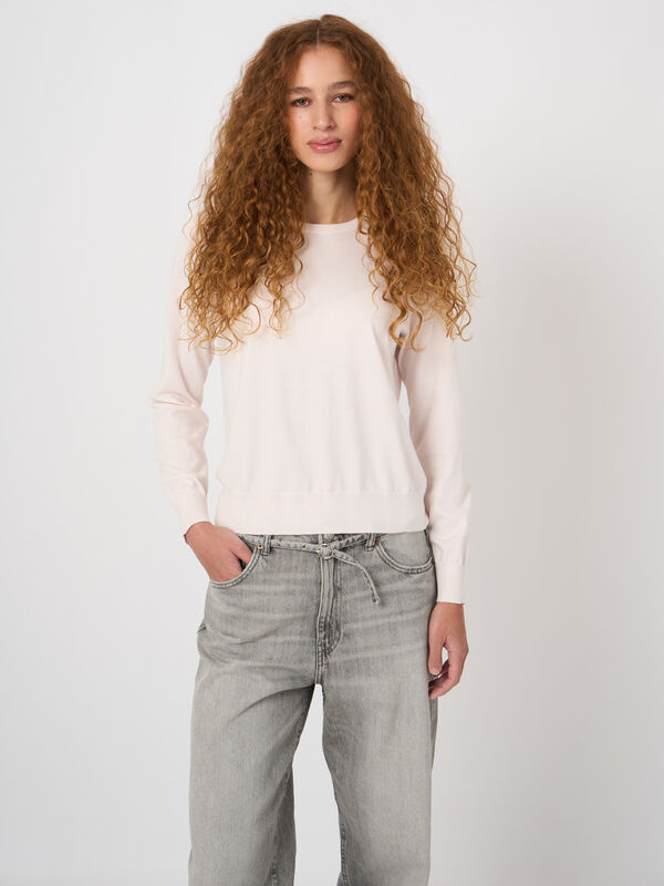 100% superfine cotton crew-neck sweater image number 1