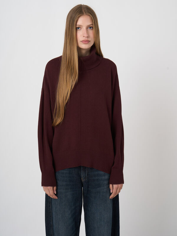 Oversized Cotton-Viscose Turtleneck Sweater image number 1