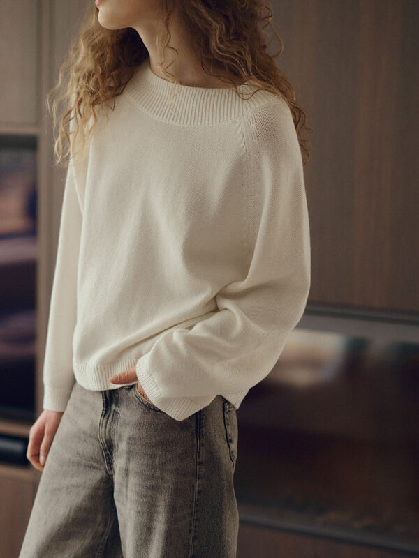 Cropped Cashmere-Cotton Sweater with Wide Rib Boat Neck image number 1