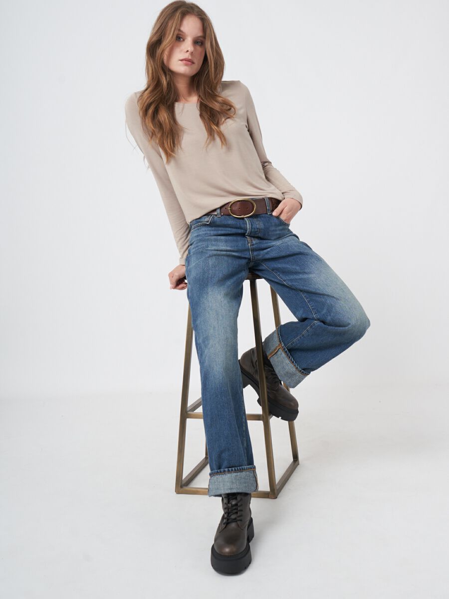 Basic women's long-sleeved top image number 0