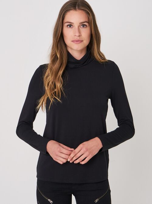 Luxurious Clothing for Women | REPEAT Cashmere