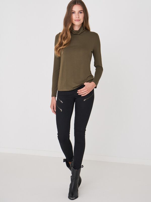 Unterziehrolli aus elastischem Jersey image number 58