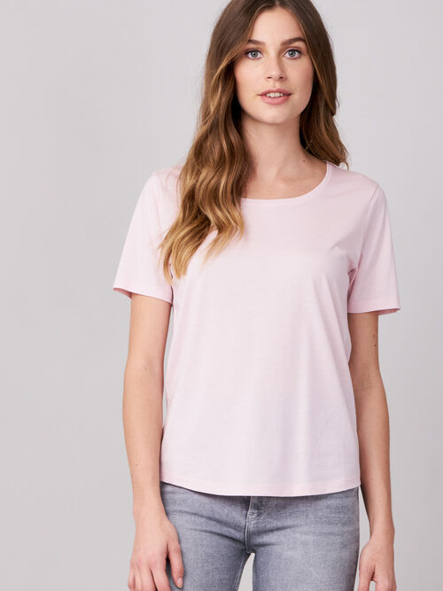 Women's basic T-shirt