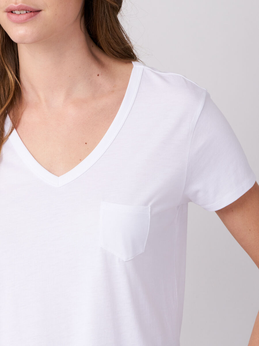 Basic dames T-shirt met V-hals en borstzak image number 2
