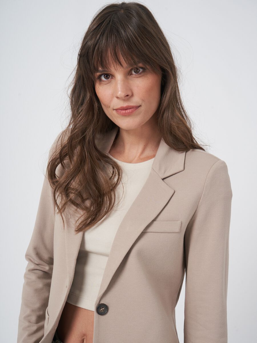 Sweatshirt-Blazer mit Reverskragen image number 4