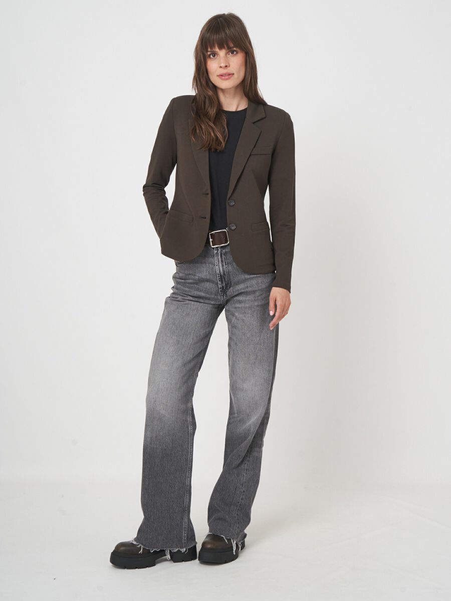 Getailleerde damesblazer met reverskraag image number 6