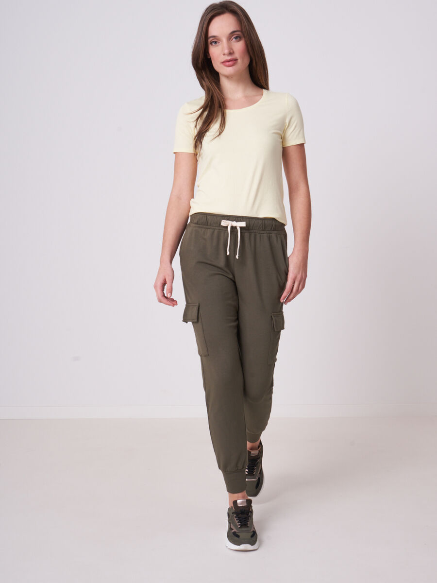 T-shirt col rond en coton stretch doux image number 3