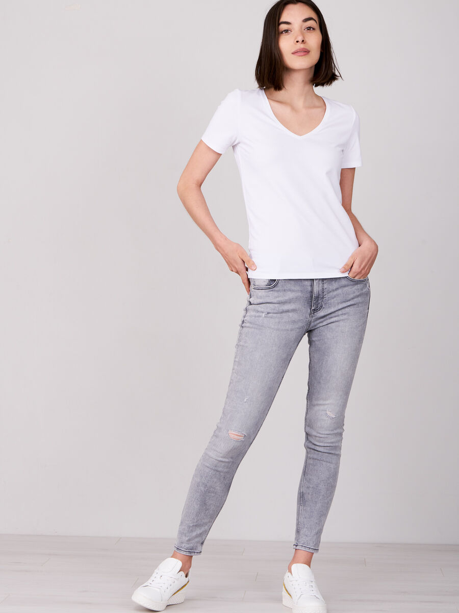 T-shirt basique femme en coton &agrave; col en V  image number 3