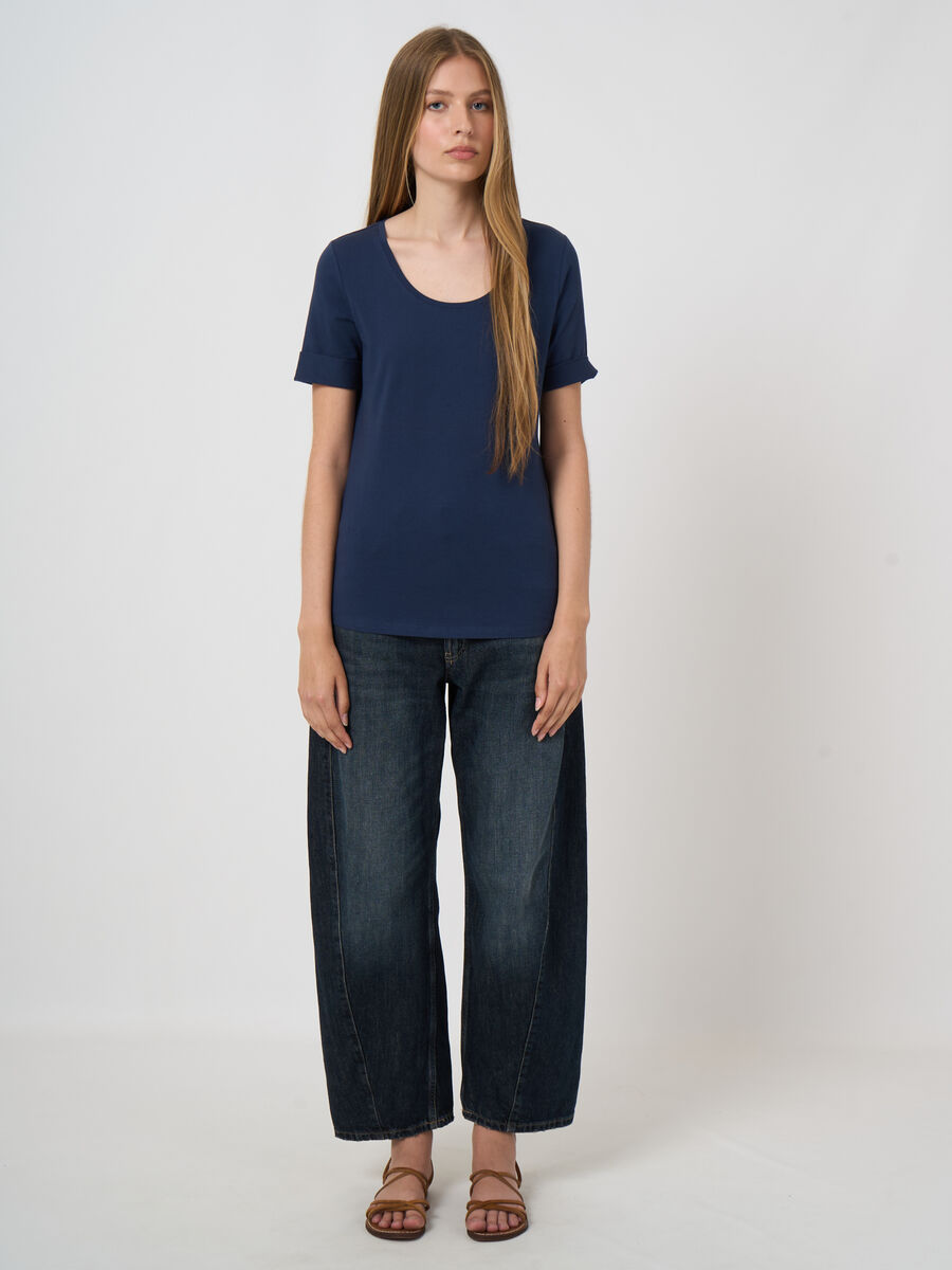 Stretch cotton t-shirt with rolled sleeves image number 0