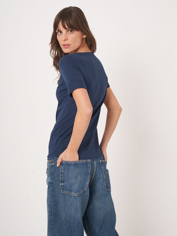 Basic T-shirt with rolled up sleeves image number 5