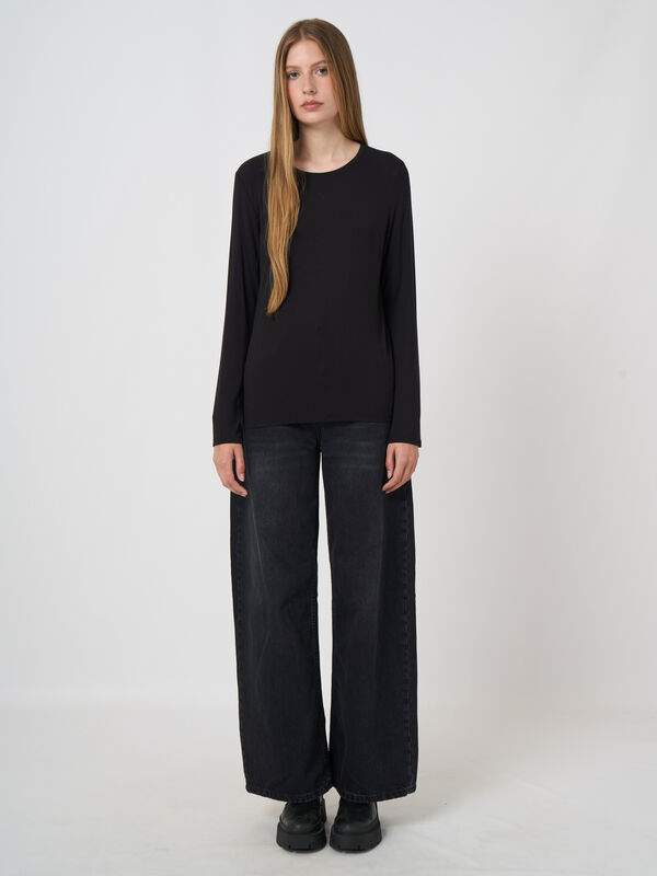 Slim-Fit Jersey Long-Sleeve Top with Round Neckline image number 3