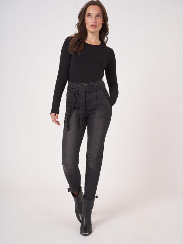 Haut femme manches longues — coupe près du corps repeat image number 4