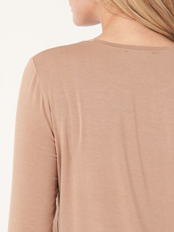 Haut femme manches longues — coupe près du corps repeat image number 2