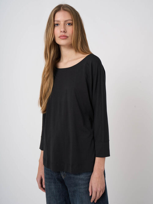 Batwing top with 3/4 sleeve