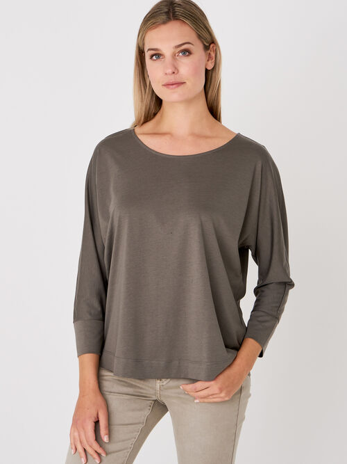 Batwing top with 3/4 sleeve