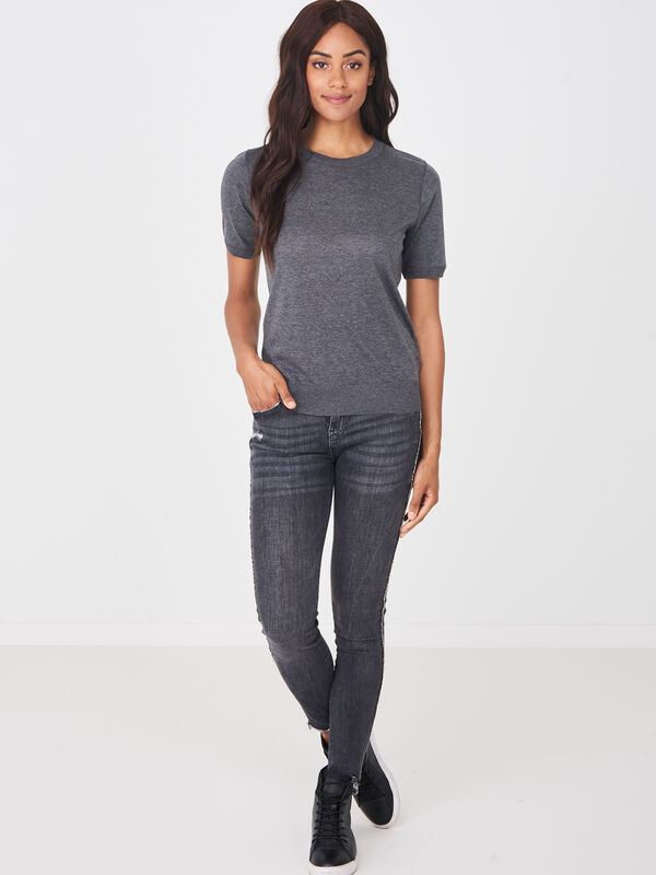 T-shirt in high quality lyocell-cotton blend image number 3