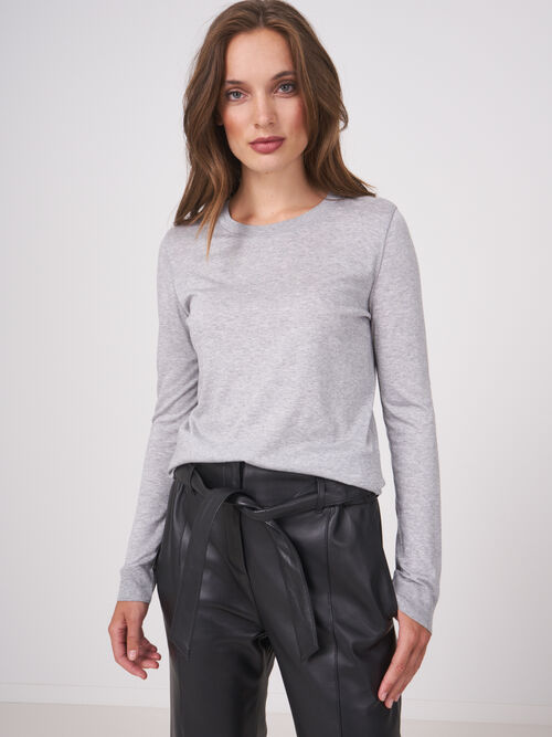 Long-sleeved top with round neck