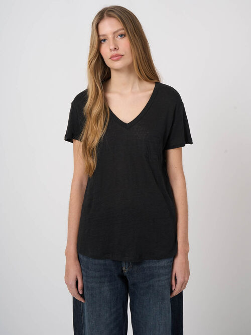 Basic pure linen V-neck T-shirt with chest pocket