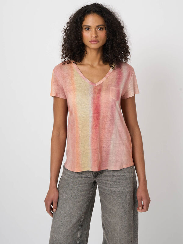 Puur linnen V-hals T-shirt met tie dye print image number 1
