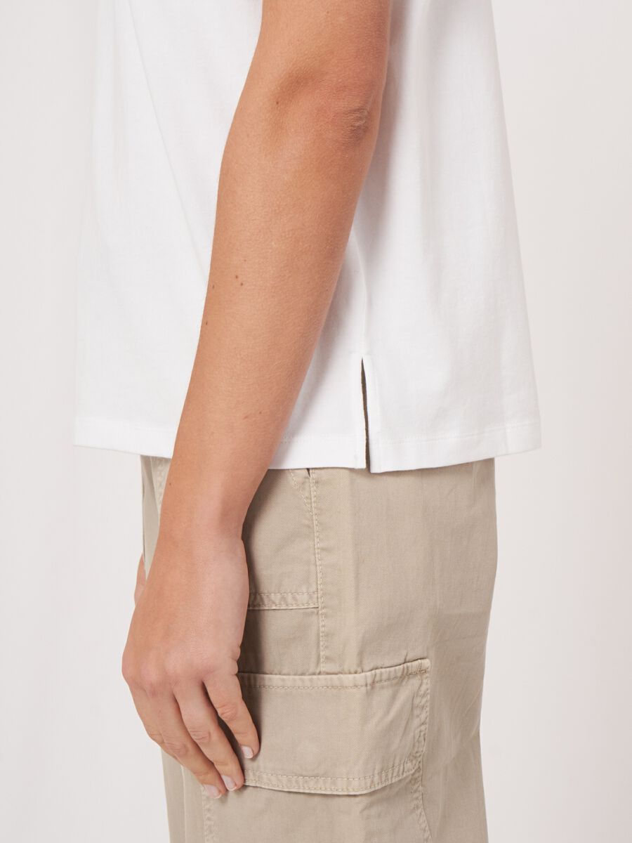 Loose fit T-shirt met opgerolde mouwen image number 2