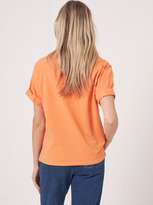 Loose fit T-shirt met opgerolde mouwen