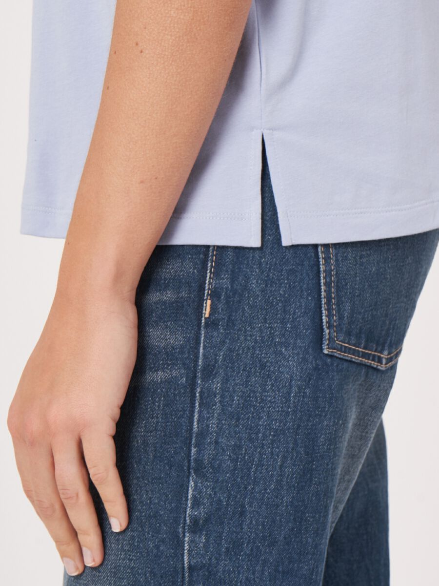 Loose fit T-shirt with rolled up sleeves image number 3