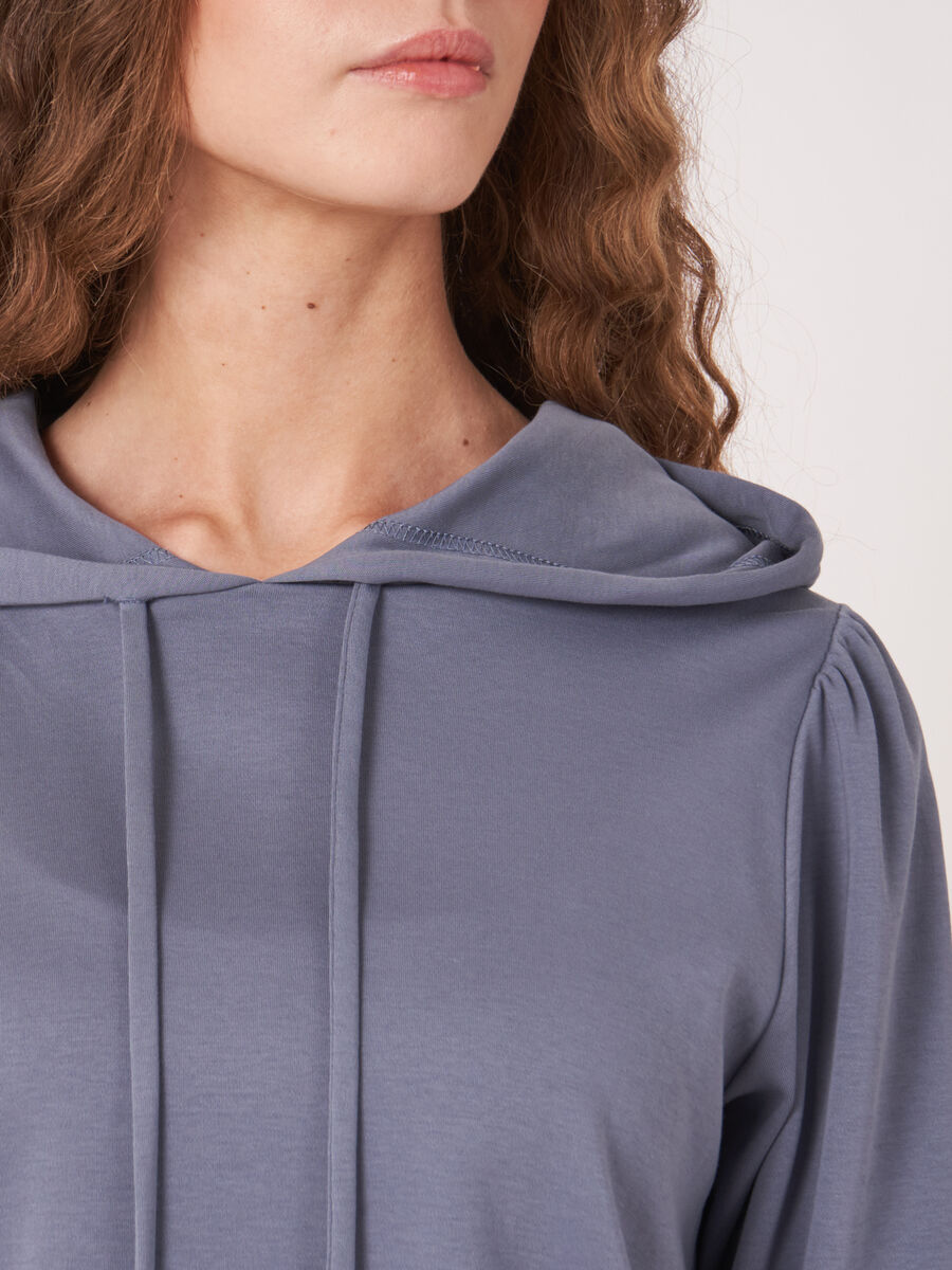 Sweat à capuche à manches courtes en coton mélangé image number 4