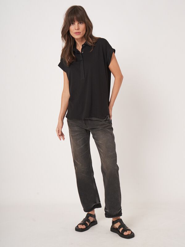 Top avec col chemise et ourlet en soie image number 3