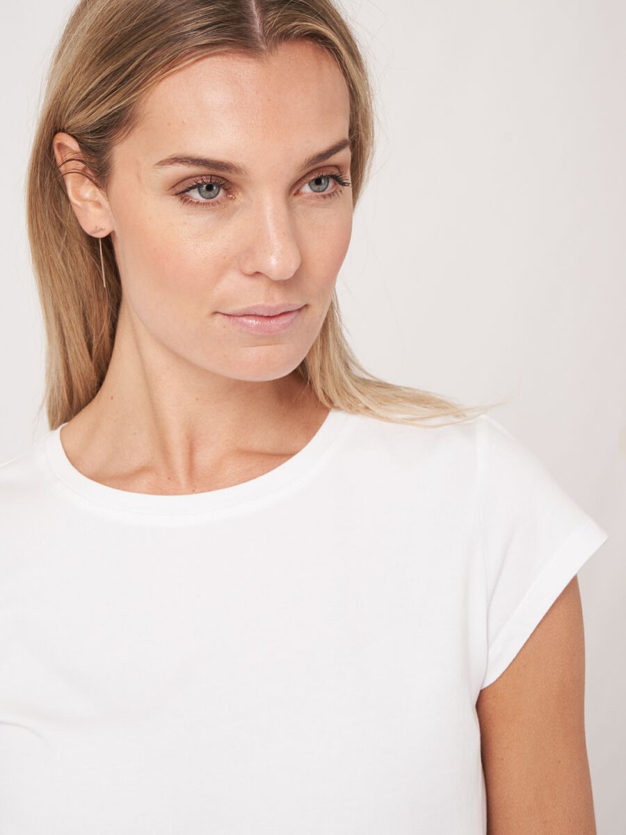 Baumwoll-T-Shirt mit Kappenärmeln image number 3