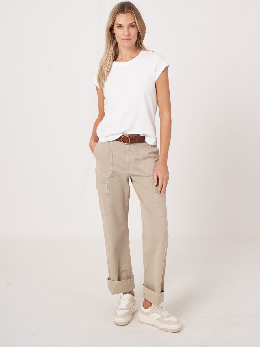 Baumwoll-T-Shirt mit Kappenärmeln image number 4