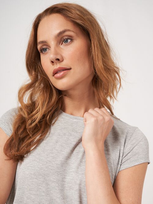 T-Shirt mit Kappenärmeln und metallisiertem Faser