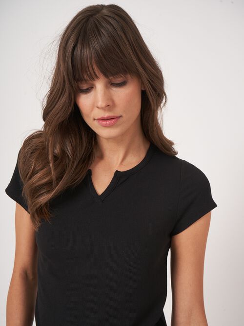 T-shirt jersey fin c&ocirc;tel&eacute;