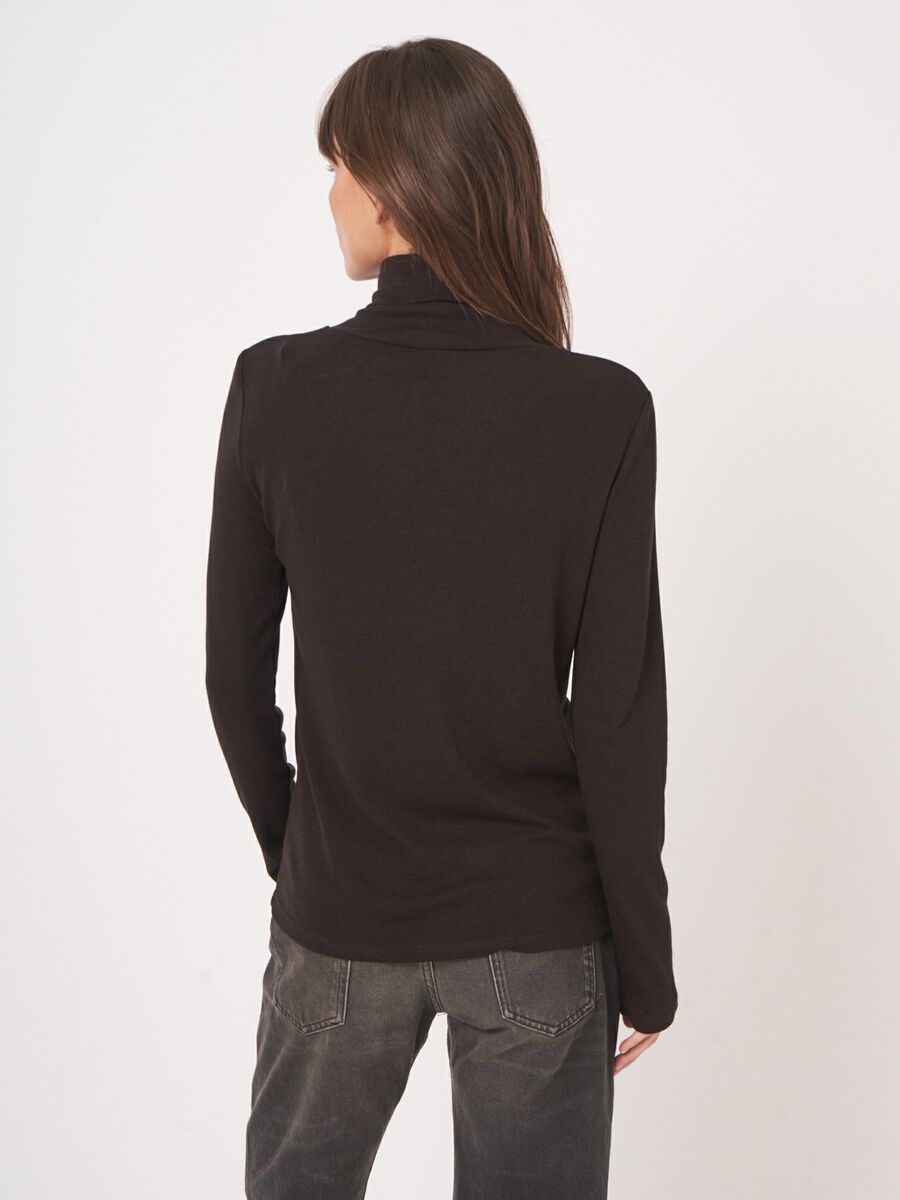 Lange mouw top met col van fijne wolblend image number 6